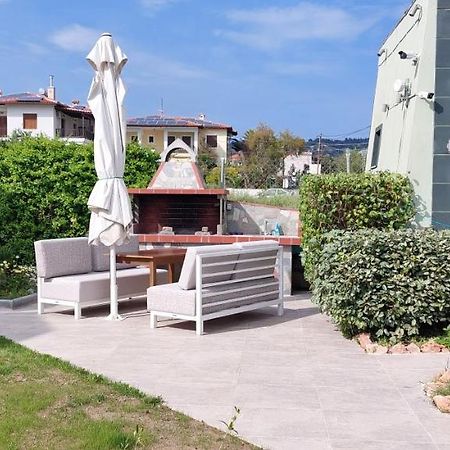 Paramithi Luxury Apartments Nikíti Kültér fotó
