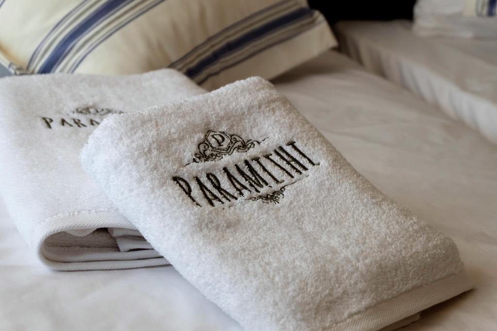 Paramithi Luxury Apartments Nikíti Kültér fotó