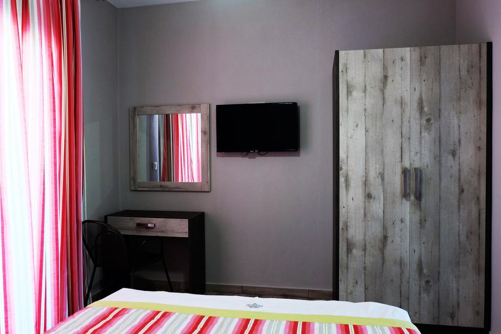 Paramithi Luxury Apartments Nikíti Kültér fotó